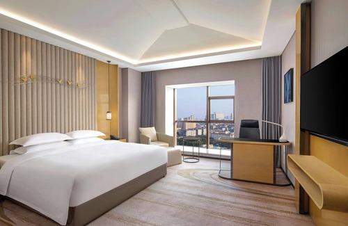 Donghu Qu Hotel | Courtyard By Marriott Nanchang