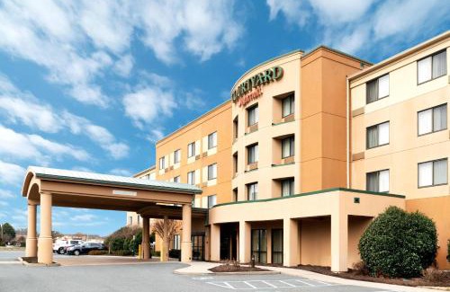 Salisbury Hotel | Courtyard by Marriott Salisbury