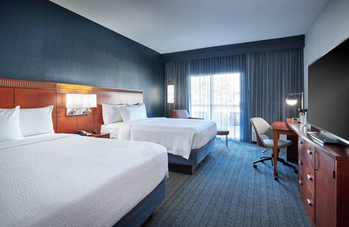 Highland Park Hotel | Courtyard by Marriott Chicago Highland Park/Northbrook