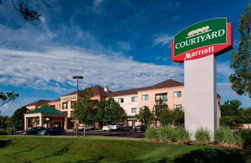 Greenwich Hotel | Courtyard by Marriott Wichita East
