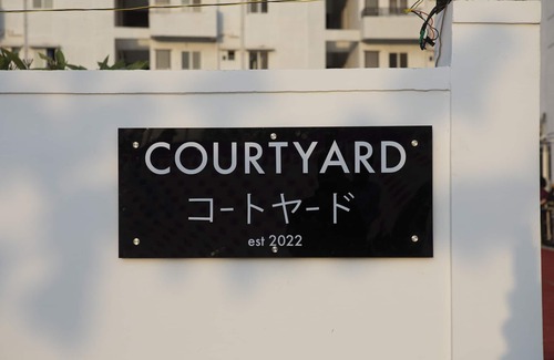 Suluru Apartment | Courtyard By Yuhi