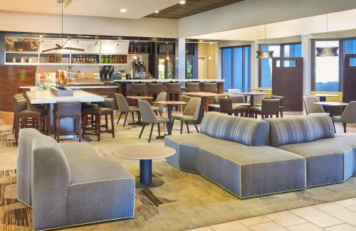 Wood Dale Hotel | Courtyard Chicago Wood Dale/Itasca
