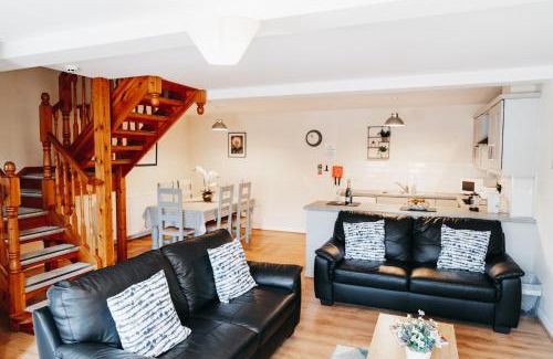 Magherafelt House | Courtyard Cottages at Ballyscullion Park