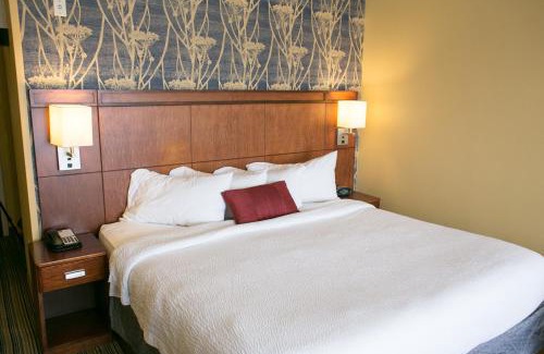 Moorhead Hotel | Courtyard Fargo Moorhead, MN