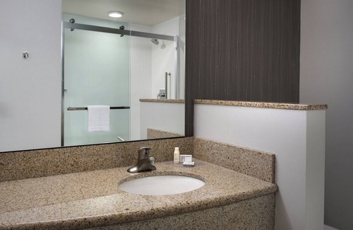 Annapolis Junction Hotel | Courtyard Fort Meade BWI Business District
