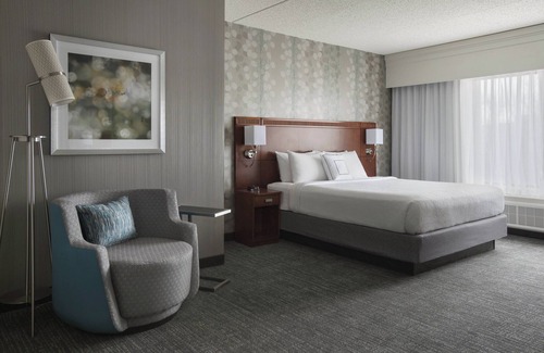 Annapolis Junction Hotel | Courtyard Fort Meade BWI Business District