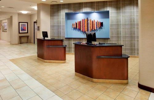Lindenwald Hotel | Courtyard Hamilton