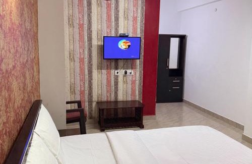 Kumily House | Courtyard Home Stay Thekkady
