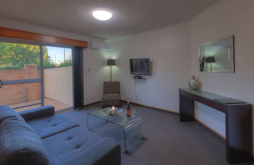 Inverell Hotel | Cousins Motor Inn