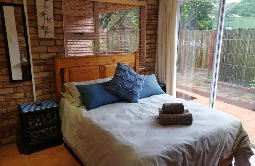 East London Bed & Breakfast | Cove Rock Lodge on Cowrie