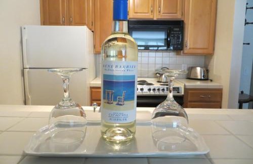 Marina District Hotel | Cow Hollow Inn and Suites