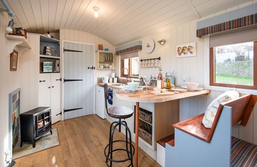 Bowsden Cabin | COW PARSLEY SHEPHERD'S HUT, near Berwick upon Tweed - sleeps 4