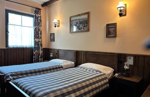 Voghera Hotel | Cowboys Guest Ranch