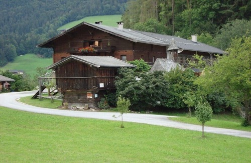 Unken House | Cowshed with private sauna