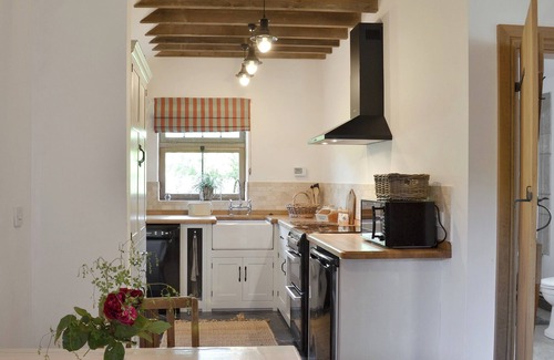 Dogdyke Cottage | Cowslip Cottage UKC1898