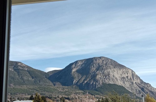 Coyhaique Cabin | Coyhaique cabin 5 blocks from the Plaza de Armas