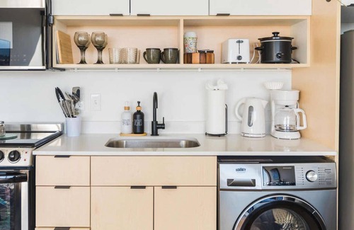 People's Freeway Apartment | Cozy 1-bedroom apartment with fitness room, WiFi in pleasant Salt Lake City
