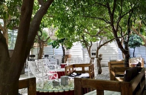 Triggiano Apartment | Cozy 1-bedroom apartment in charming Triggiano with WiFi, AC