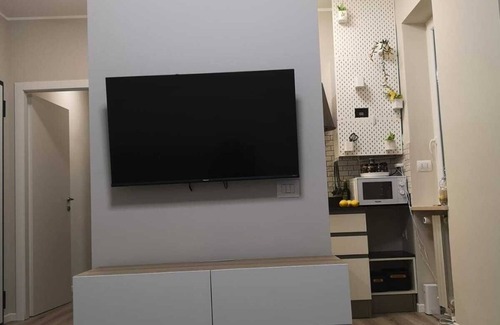 Tapigliano Apartment | Cozy 1-bedroom apartment with WiFi, AC in lovely Nebbiuno