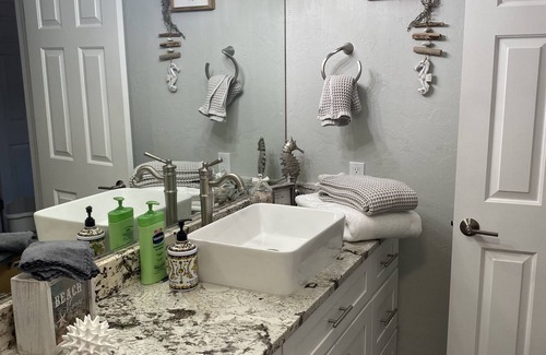 St. George Apartment | Cozy 1-bedroom apartment in St. George with AC, WiFi, BBQ grill and hot tub
