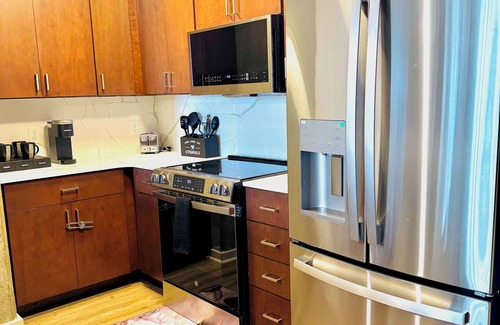 Midtown Apartment | Cozy 1-bedroom apartment in enjoyable Atlanta with AC, fitness room