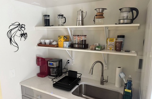Bolivar Apartment | Cozy 1 bedroom apartment in charming Bolivar Harpers Ferry