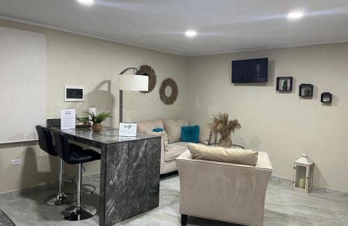 Pos Chiquito Apartment | Cozy 1-bedroom apartment minutes away drive to Mangel Halto Beach