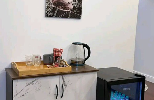 Quartier Hassan Apartment | Cozy 1-Bedroom Apartment with Inviting Salon in Rabat