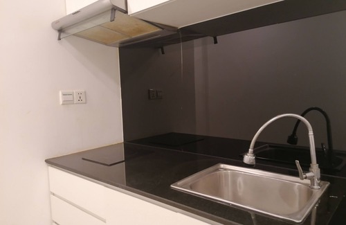 Chamkar Mon Condo | Cozy 1-bedroom condo in beautiful Phnom Penh with AC, WiFi, fitness room
