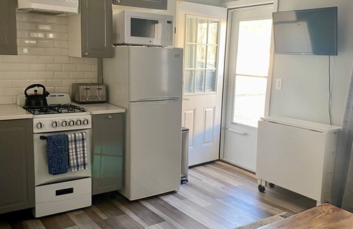 Beach Haven Terrace Condo | Cozy 1-bedroom condo in charming Beach Haven Terrace just steps from the beach.