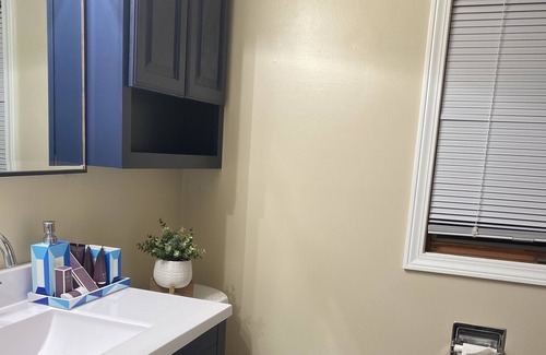 Corn Hill Condo | Cozy 1 bedroom condo