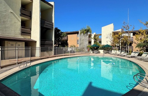 Mission Valley West Condo | Cozy 1-bedroom condo with fitness room, WiFi in pleasant San Diego