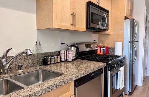 Downtown Hotel | Cozy 1-bedroom Santa Monica