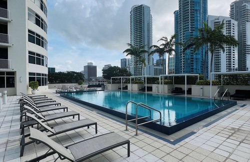 Riverwalk Fort Lauderdale Condo | Cozy 1-bedroom condo with WiFi, fitness room in beautiful Fort Lauderdale