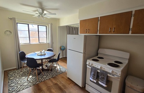 Ottawa Apartment | Cozy 1Bed/1Bath unit, Pets OK, Close to ProMedica, UT.