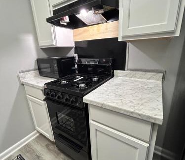 Gastonia Apartment | Cozy 1BR Apartment Near Charlotte & 2 King Casino!