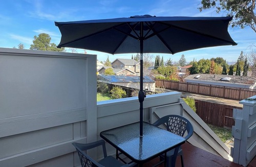 Cupertino Apartment | Cozy 2-bedroom/1-bath guest house in Cupertino