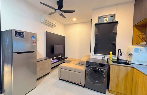 Kampung Pandan Dalam Apartment | Cozy 2-bedroom apartment in gorgeous Kuala Lumpur with AC, fitness room