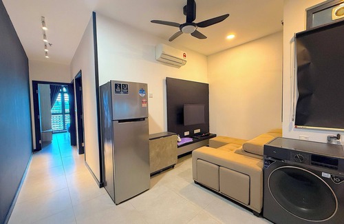Kampung Pandan Dalam Apartment | Cozy 2-bedroom apartment in gorgeous Kuala Lumpur with AC, fitness room