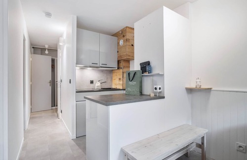 Val-Thorens Apartment | Cozy 2-Bedroom Apartment for 4 at Residence Lauzières, Ski-In/Ski-Out Access, Val Thorens