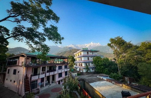 Dharamshala Apartment | Cozy 2-bedroom apartment in peaceful Dharamshala with WiFi, AC