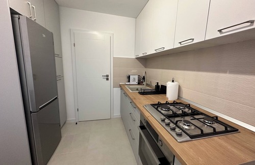 Timisoara Apartment | Cozy 2-bedroom apartment in Timisoara central with garage