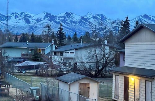 Fairview Apartment | Cozy 2-bedroom apartment in charming Anchorage with WiFi 3
