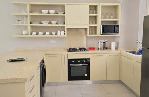 Kireka House | Cozy 2-bedroom apartment in Kampala with AC, WiFi - Desroches Luxury Villas-A21