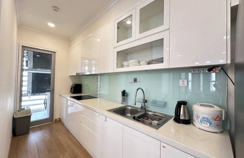 Tu Liem Apartment | Cozy 2-bedroom apartment in amazing Hà Nội with fitness room, AC