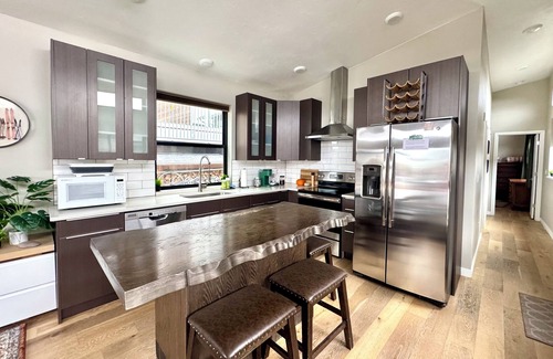 Victor House | Cozy 2 Bedroom by Teton Pass