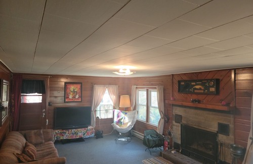 Grand Junction Cottage | Cozy 2 bedroom cottage with fireplace