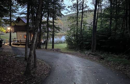 Vestal Cabin | Cozy 2-bedroom cabin in Vestal NY