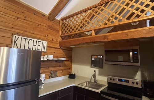 Saint Joe Cabin | Cozy 2-bedroom cabin