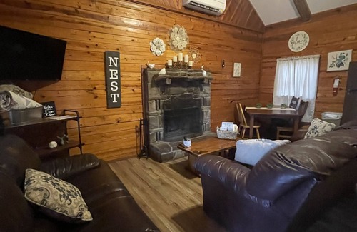 Saint Joe Cabin | Cozy 2-bedroom cabin